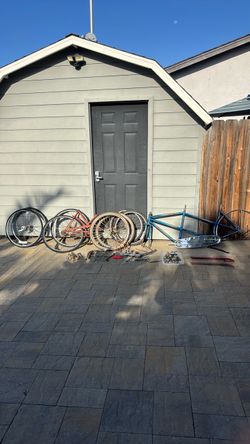 Vintage Schwinn bicycle parts skip links three speeds kickbacks