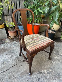 Vintage Antique 19th C Queen Anne Armchair