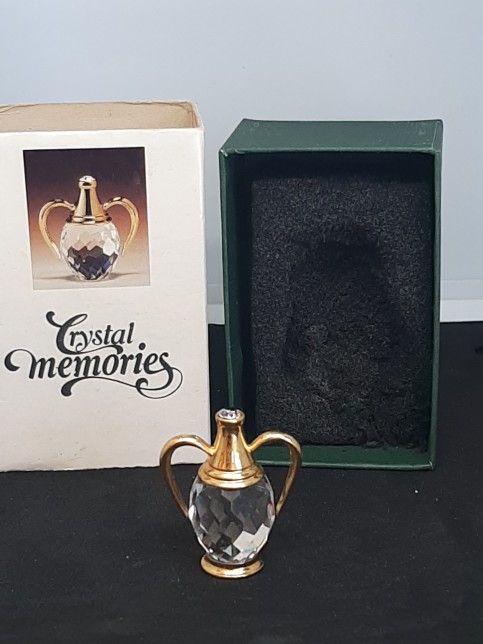 SWAROVSKI CRYSTAL MEMORIES | AMPHORA GREEK VASE *NEW* RARE RETIRED 9460NR000006