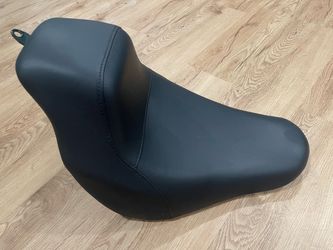 2022 Harley Lowrider ST seat