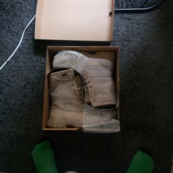 Men's UGGs Size 10.5 FS 