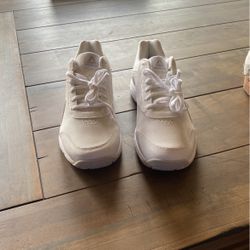 New Reebok Size 10 Women’s Memorytech LT