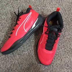 PUMA Playmaker Pro Size 13