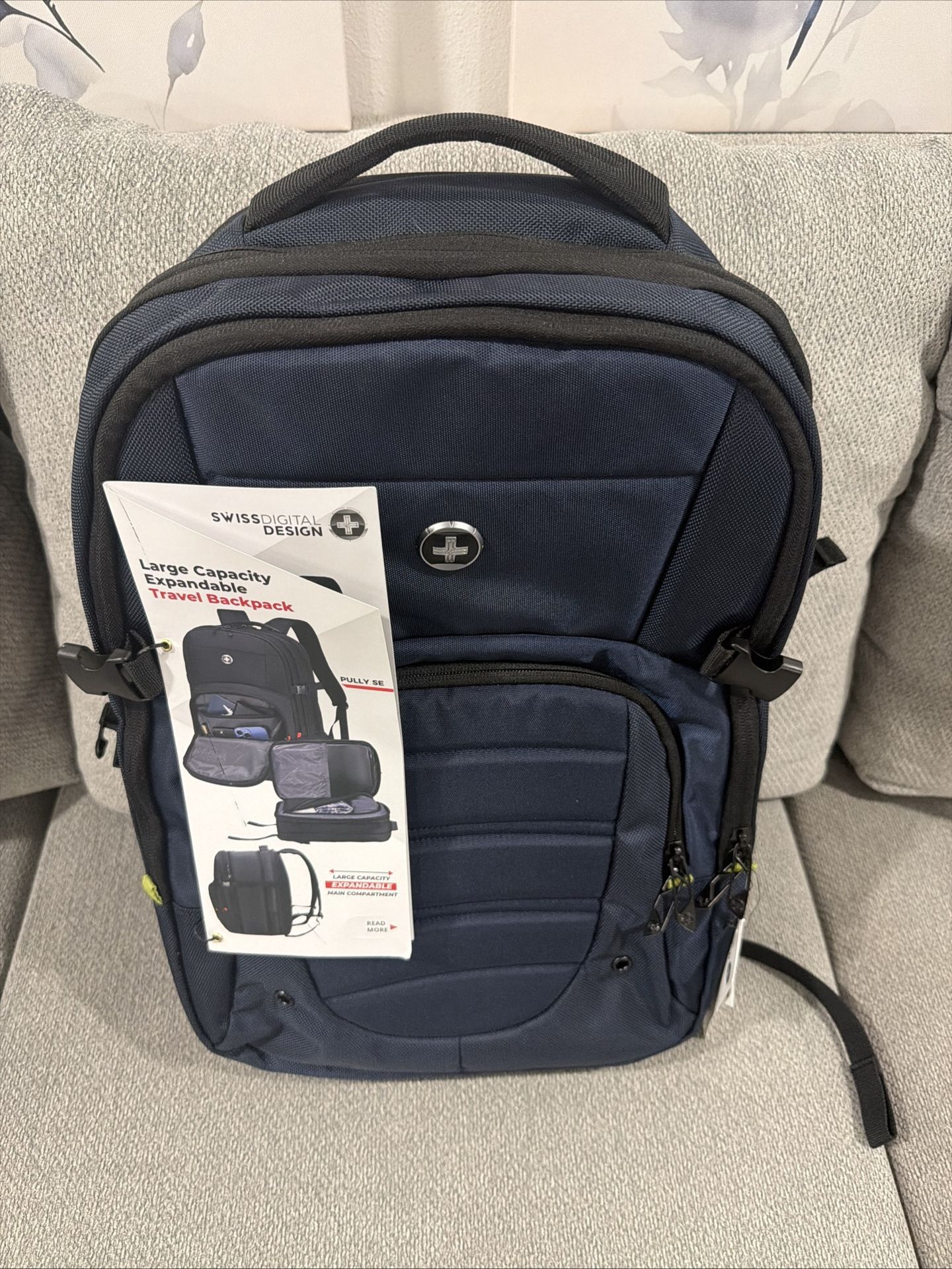 New Swiss Tech Expandable Backpack