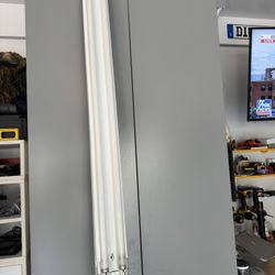  FREE florescent Lighting