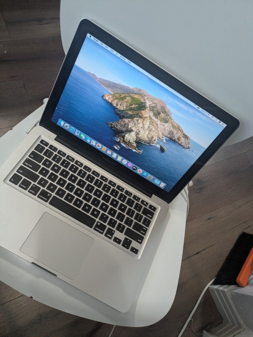 APPLE GRAY MACBOOK PRO 13" UPGRADED TO 2020 SOFTWARE CATALINA COMPUTER LAPTOP FAST INTEL CORE i5 500