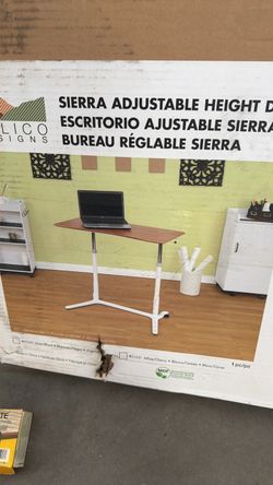 Adjustable desk