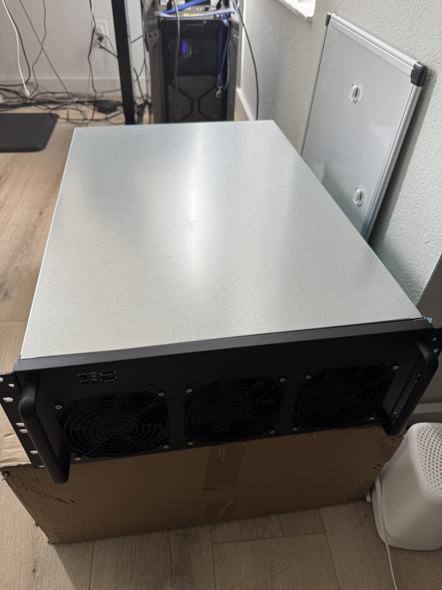 SERVER AI – High-Performance AI Workstation – READY TO RUN!