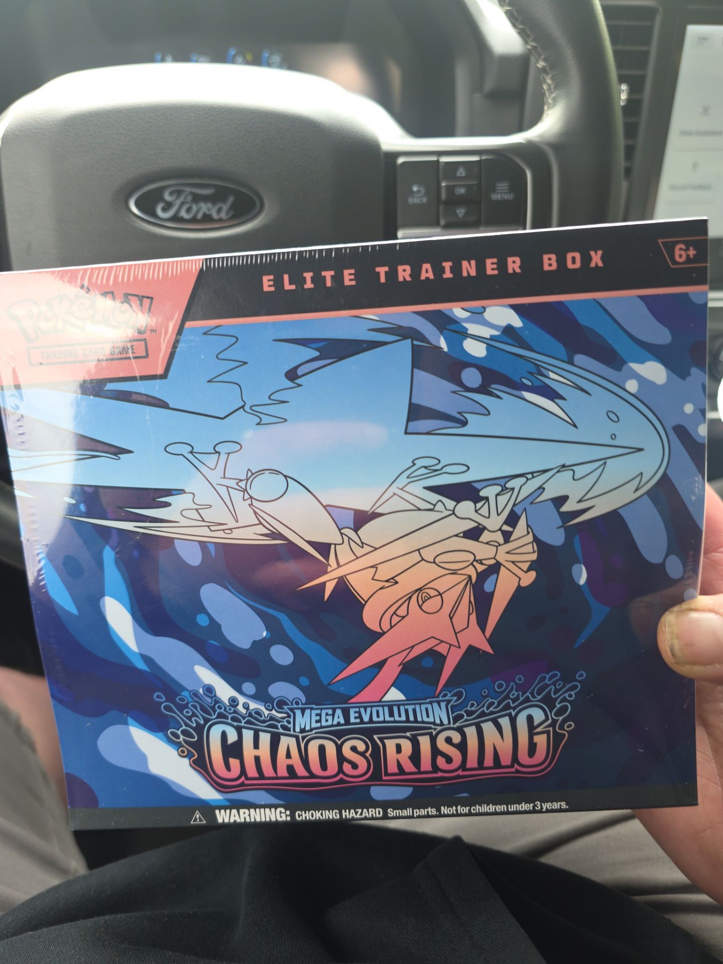 Pokemon chaos rising etb new sealed