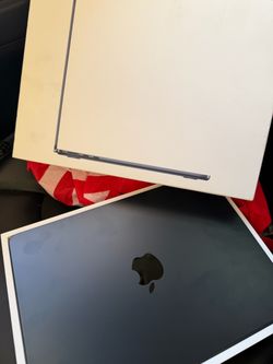 MacBook Air M3  16GB