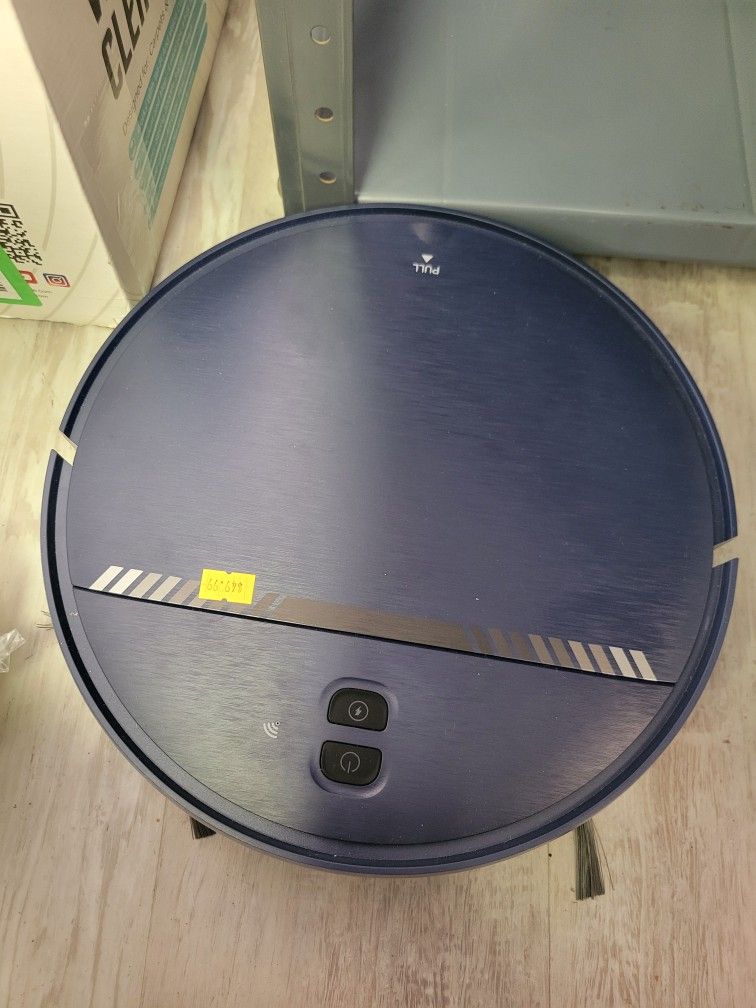 Robot Vacuum Blue