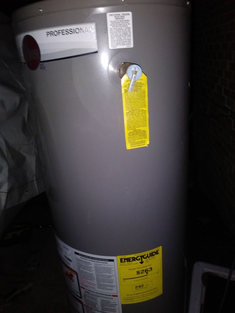 Refurisbed Electric water heater
