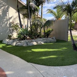 Grama Artificial// Pavers// Rook// More