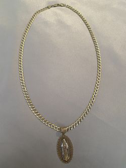 Guadalupe Gold necklace