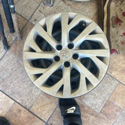 Rims And Hub Cap