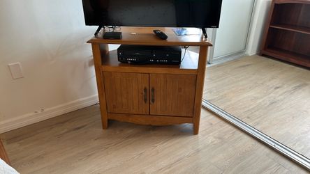 TV stand/shelf