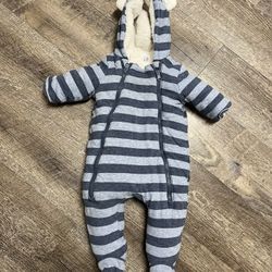 Baby Gap Bunting 3-6 Month