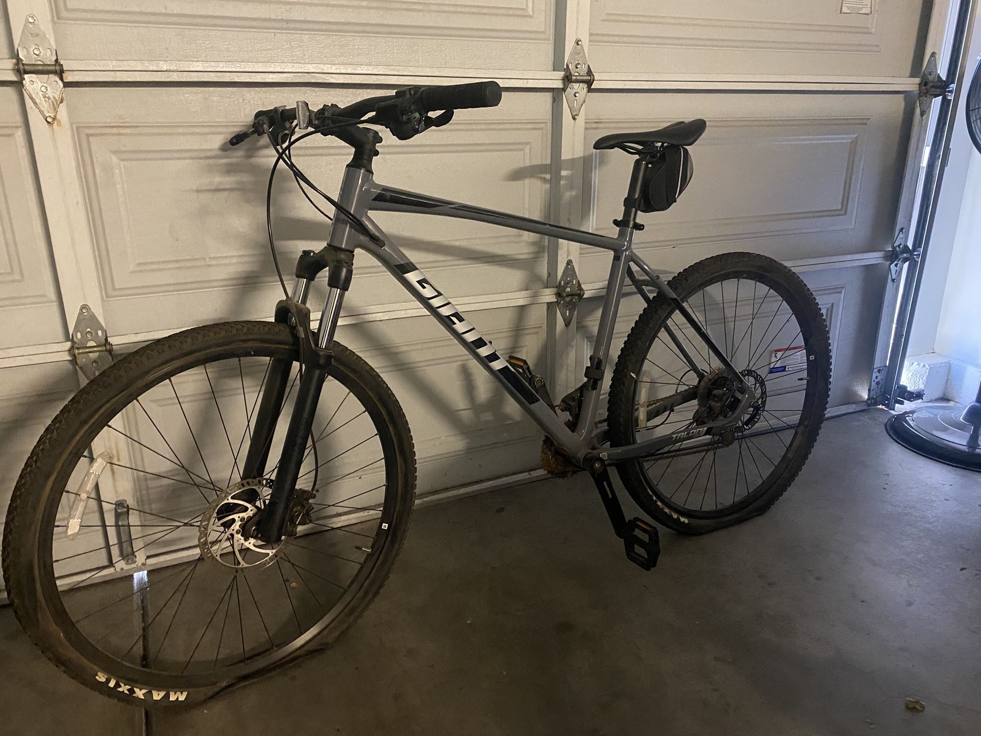 Giant Mountain Bike hard tail