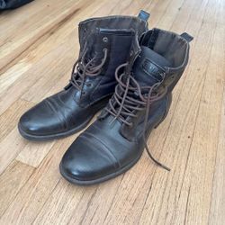 Botas Guess Size 9.5 