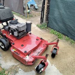  ,Good Working Condition. But The Upper Seal Is Leaking.$1000.0 Por Ella...