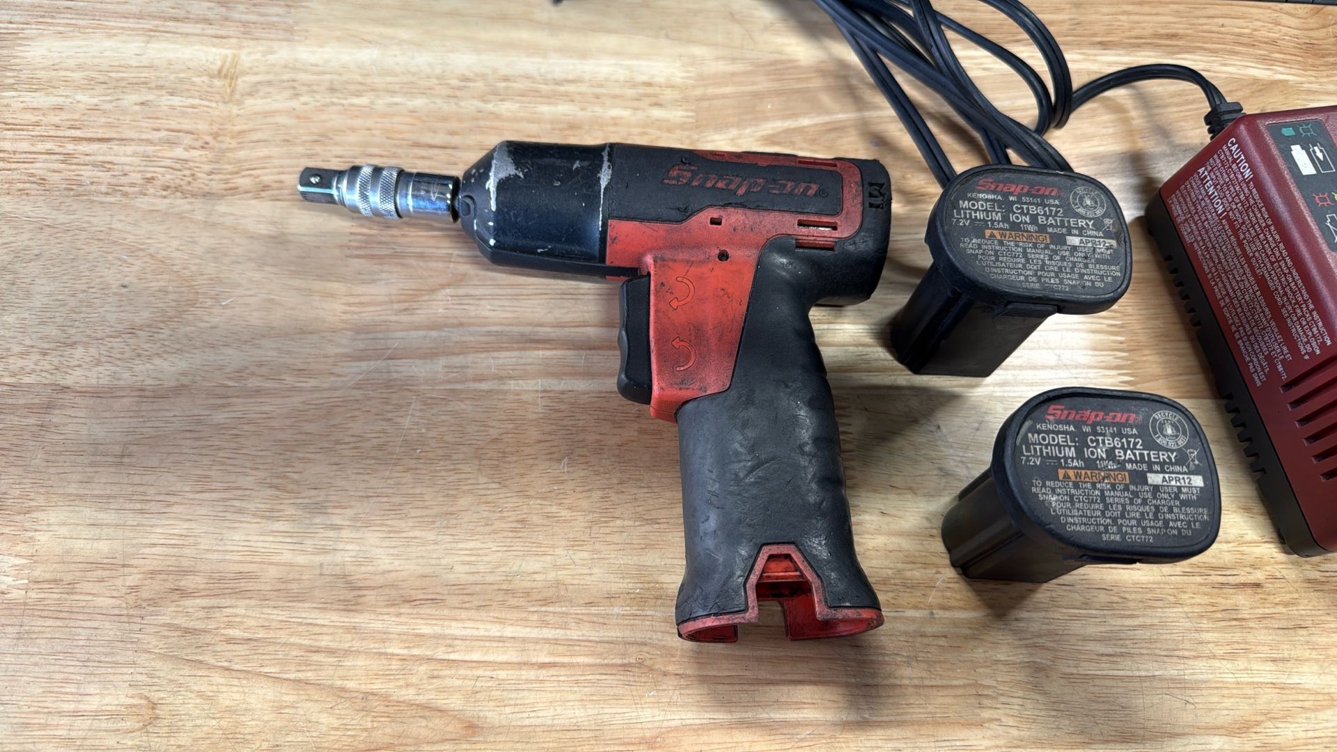 Snap On 3/8 Impact Electric Gun