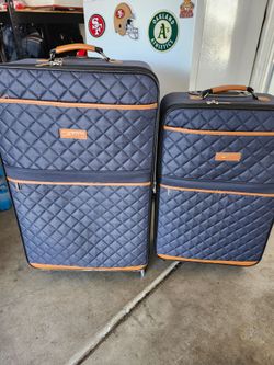 Suitcase set