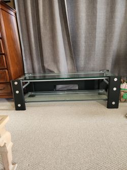 Elegant And Modern. The Glass Is Too Thick