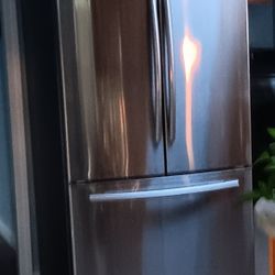 Samsung Refrigerator 