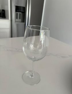 50 Wine glasses