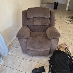 Lazyboy Chair