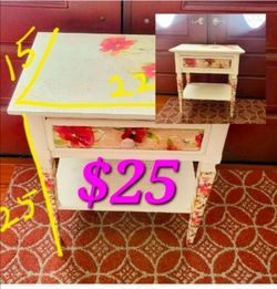 Table / Desk