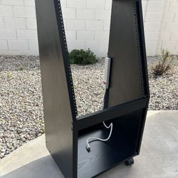 Studio Audio Furniture Rack Middle Atlantic