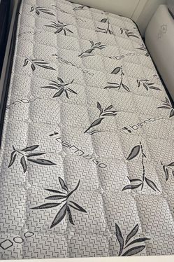 Twin mattress