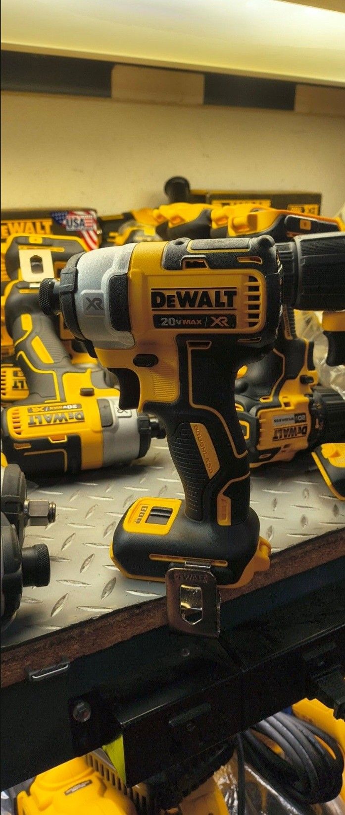 DEWALT 20V IMPACTO XR BRUSHLESS 3 SPEED $119