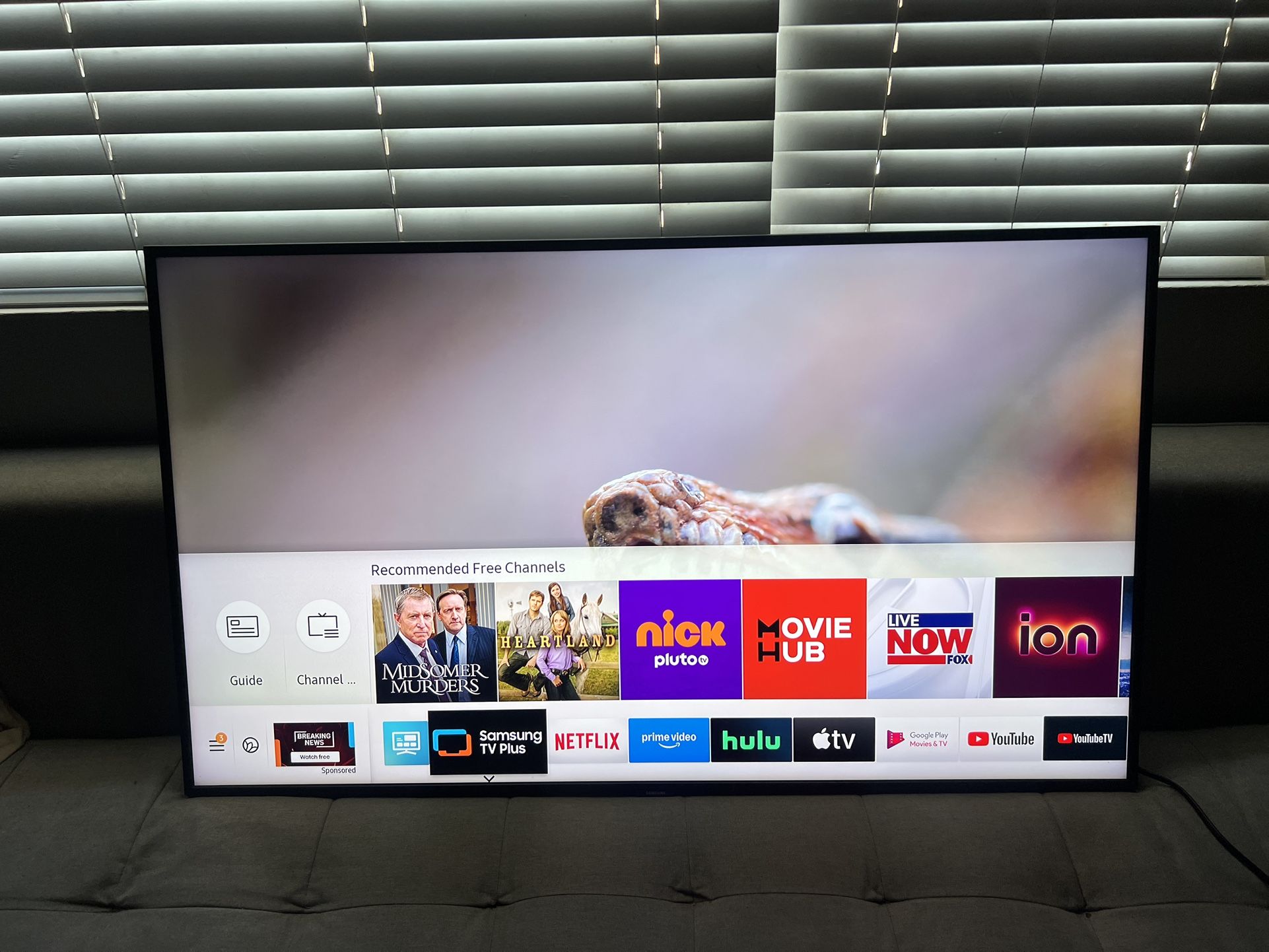 50 Inch QLED Samsung Smart TV