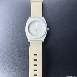 Nixon Time Teller Watch 