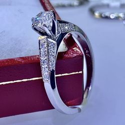 14kt Natural Diamond  Engagement Ring 