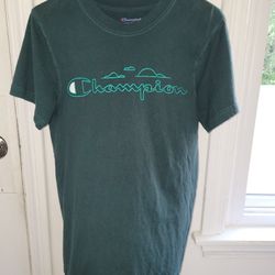 Champion Graphic Adult Small Teen Shirt