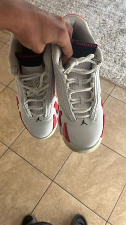 Air Jordan 14 Retro candy cane