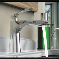 BATHROOM FAUCET