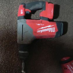 Milwaukee M18 Fuel 18vlithium-ion brushless Cordless