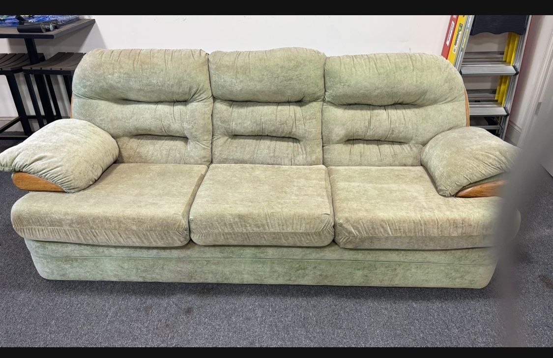 Free couch