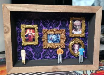 Horror shadow box