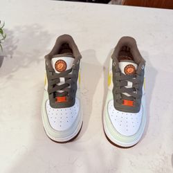 NIKE AIR