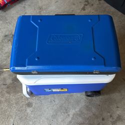Coleman Pack - Camp Stove and Cooler