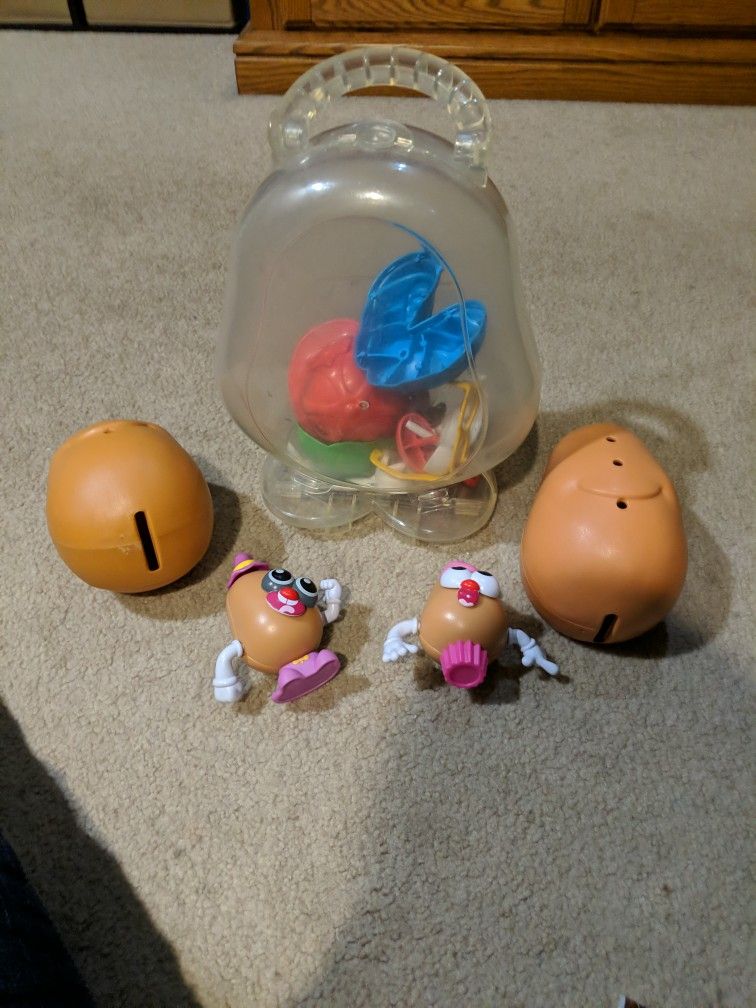 Potatoe heads With Case