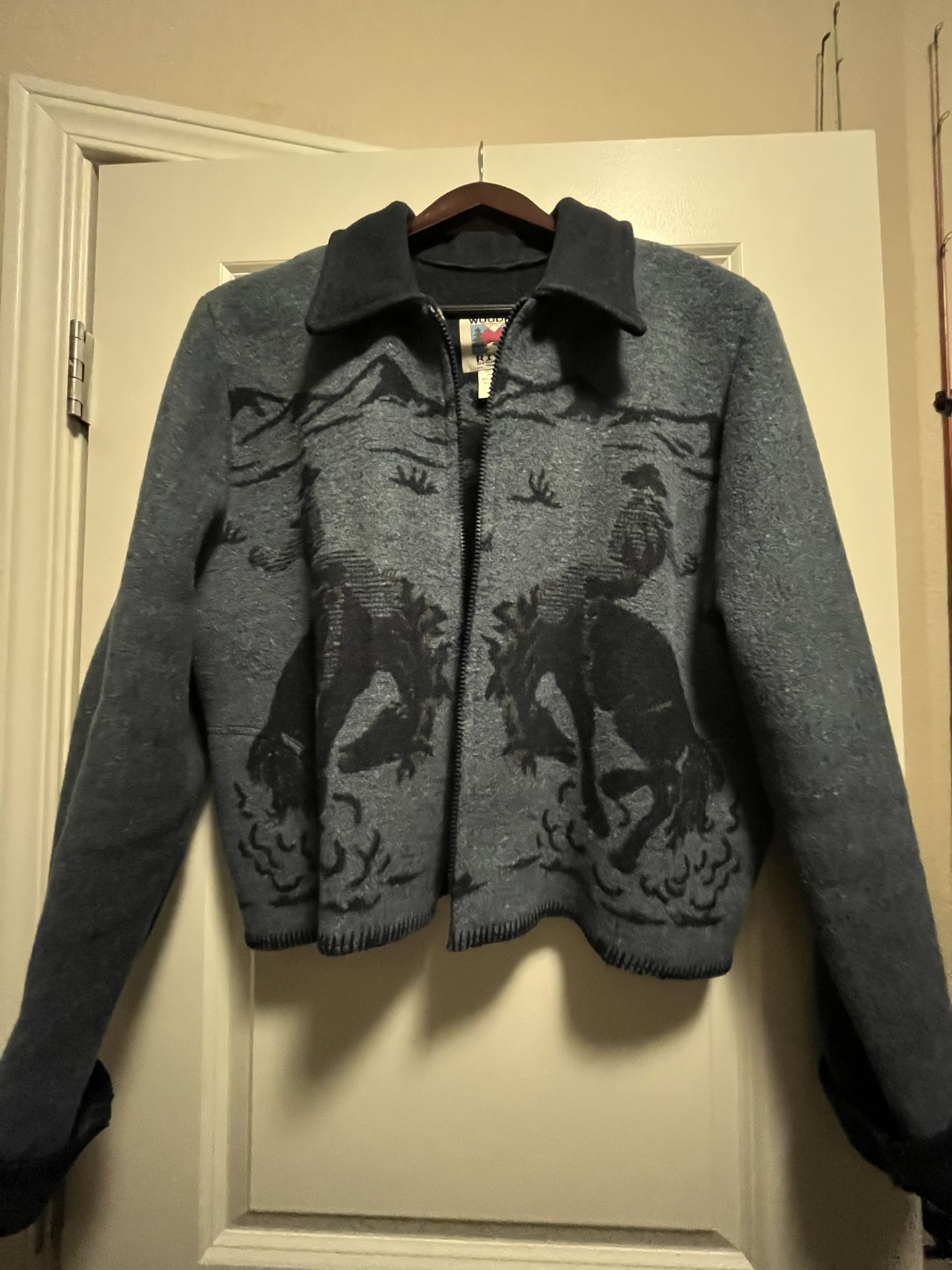 Small Vintage Gallery