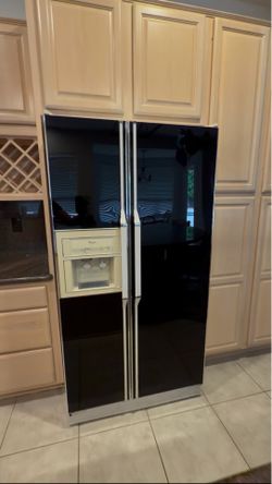 Whirlpool refrigerator fridge pending