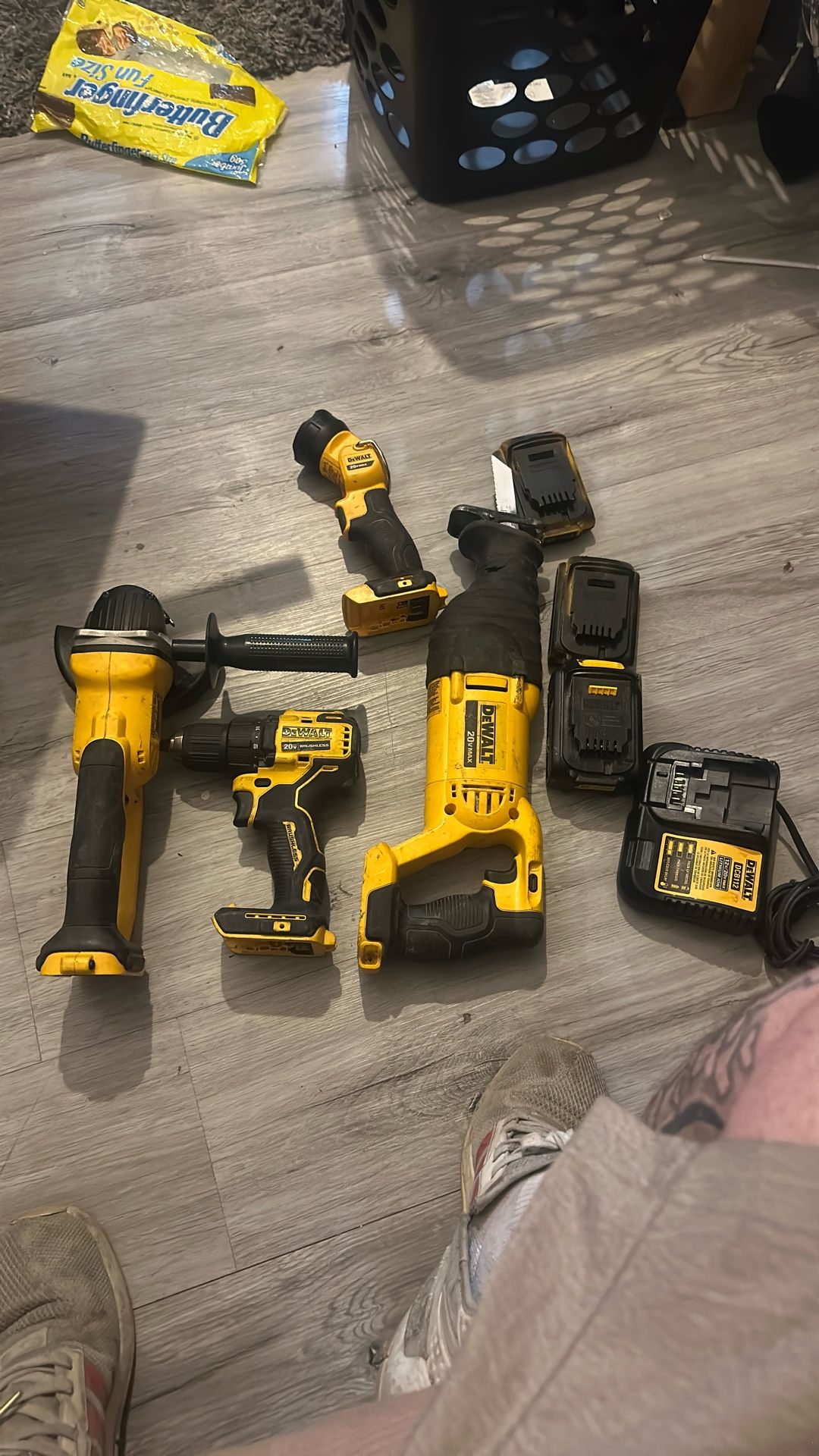 Dewalt
