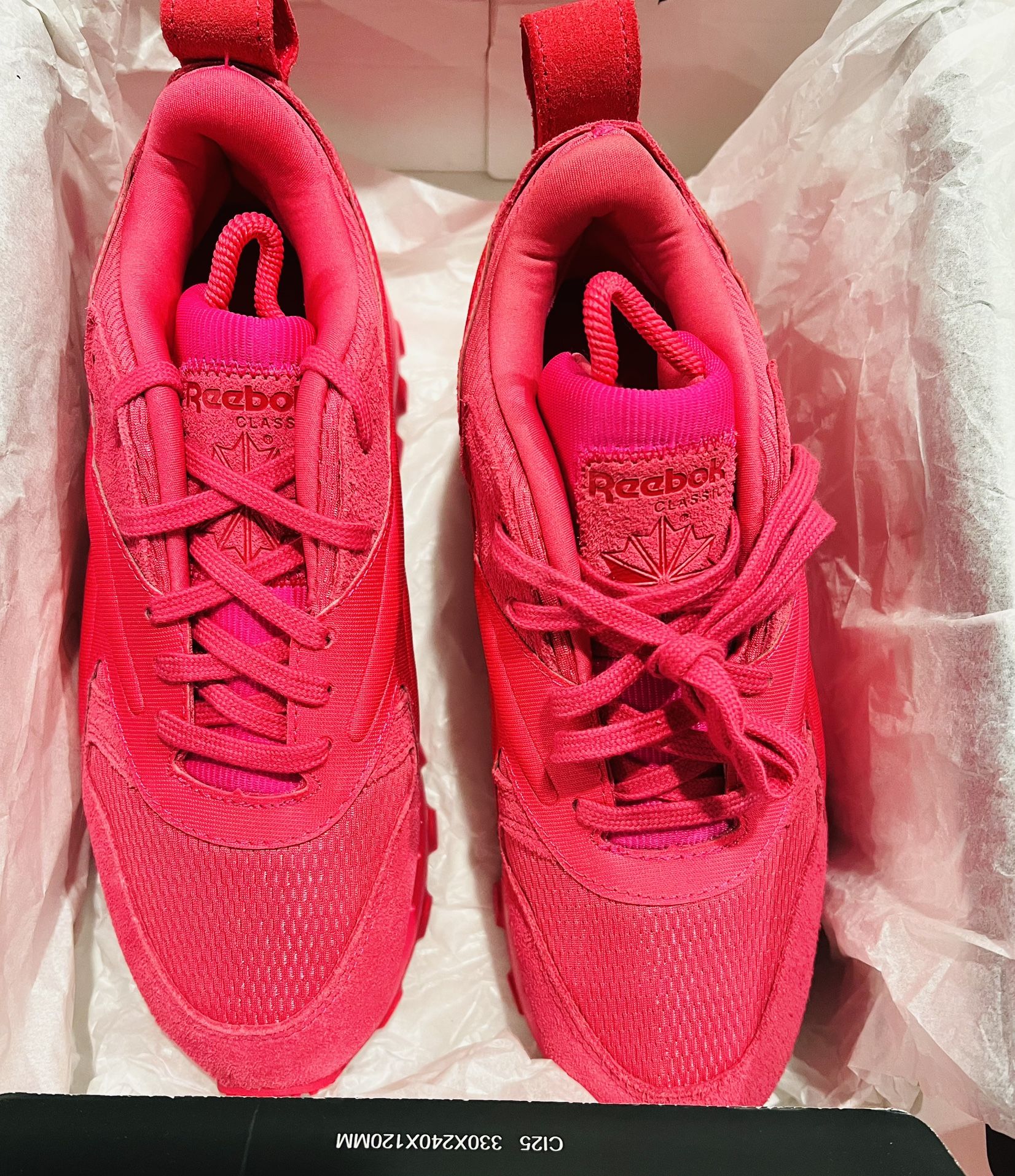 AUTHENTIC “CARDI B REEBOK”